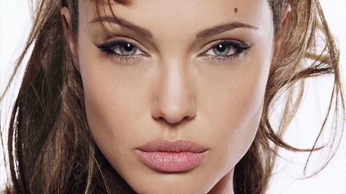 10 Women With Most Beautiful Eyes In The World This Is Italy Page 4