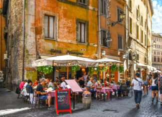 What is Food Travel and Why You Should Choose Italy to Start? Food Travel in Italy