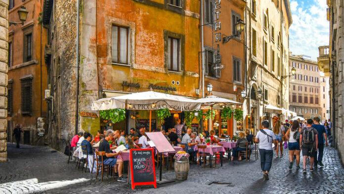 What is Food Travel and Why You Should Choose Italy to Start? Food Travel in Italy